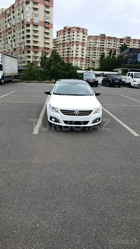 Volkswagen Passat CC-10