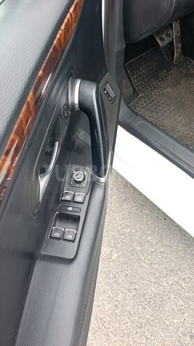 Volkswagen Passat CC-12