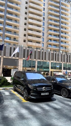 Mercedes Vito 121-1