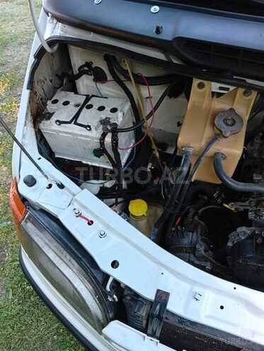 Ford Transit-10