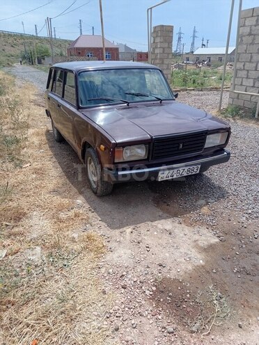 LADA (VAZ) 2104-1