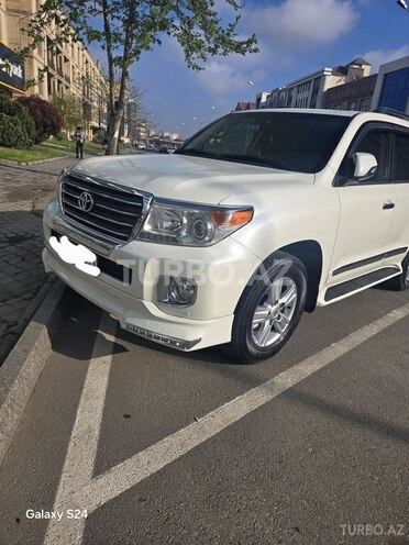 Toyota Land Cruiser-2