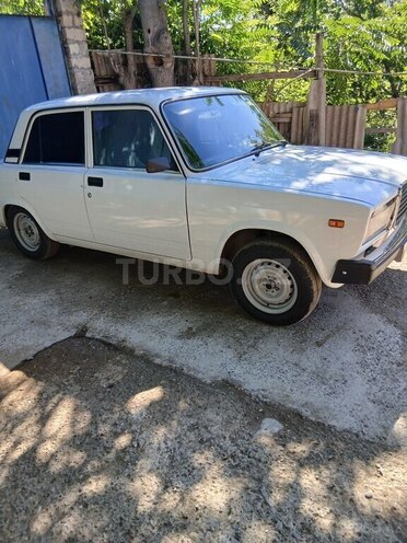 LADA (VAZ) 2107-5