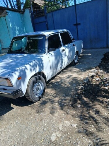 LADA (VAZ) 2107-4