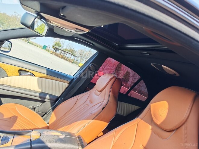 Mercedes E 280-4