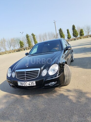 Mercedes E 280-3