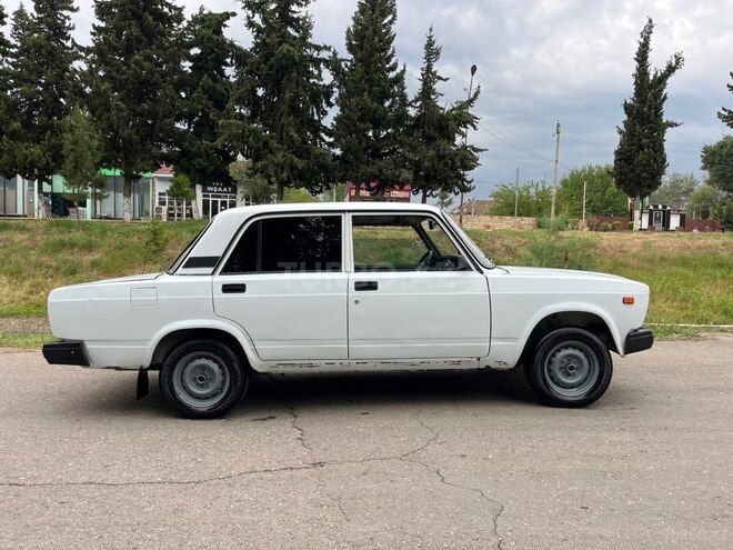 LADA (VAZ) 2107-3