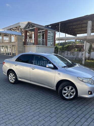 Toyota Corolla-8