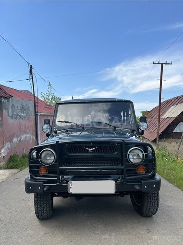 UAZ Hunter-1