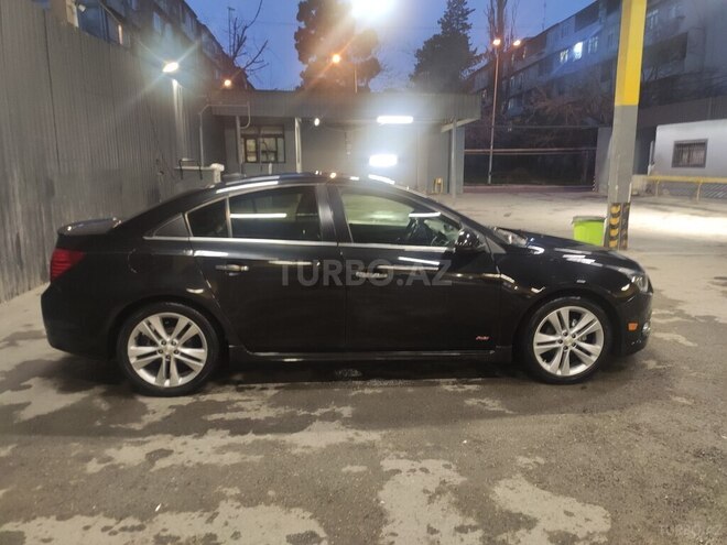 Chevrolet Cruze-11