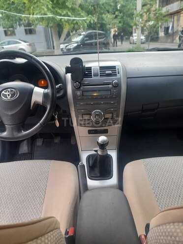 Toyota Corolla-3