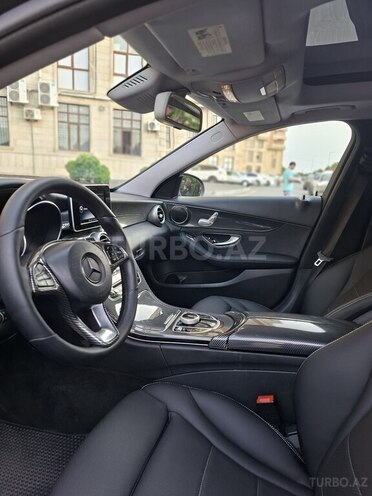 Mercedes C 300-10