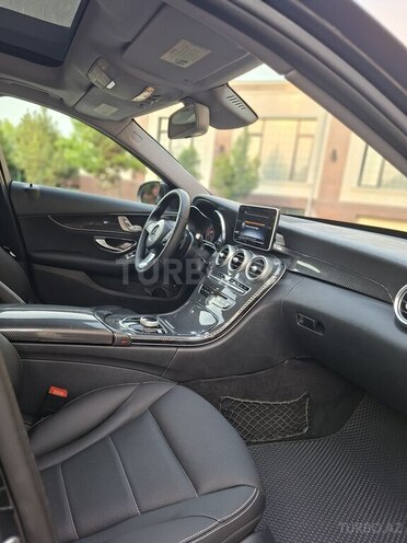 Mercedes C 300-13