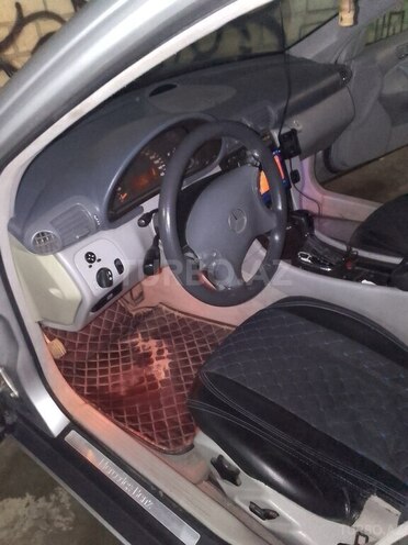Mercedes C 240-8