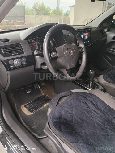 Opel Astra-9