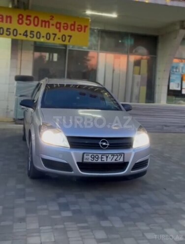 Opel Astra-10