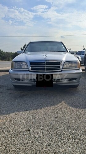 Mercedes C 230-1