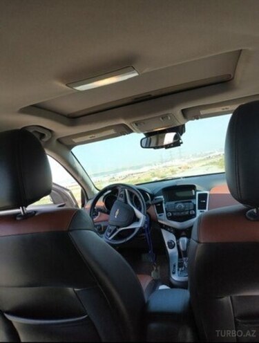 Chevrolet Cruze-3