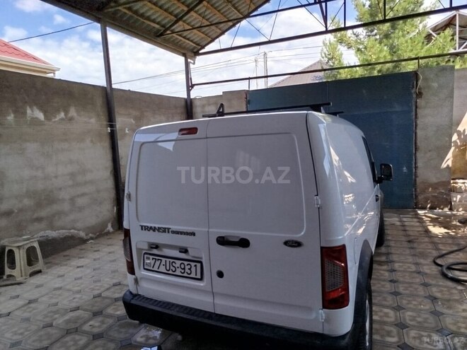 Ford Transit Connect-5