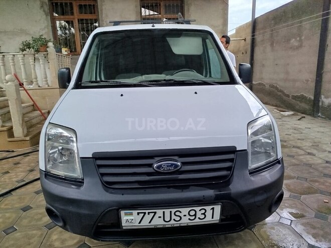 Ford Transit Connect-11