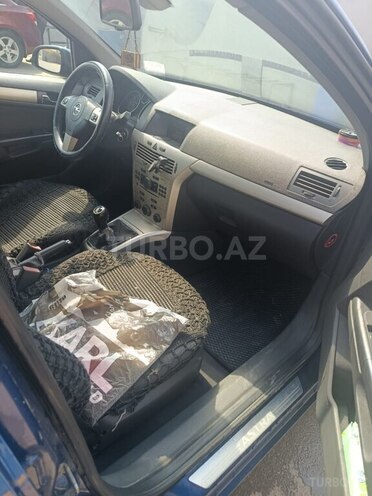 Opel Astra-2