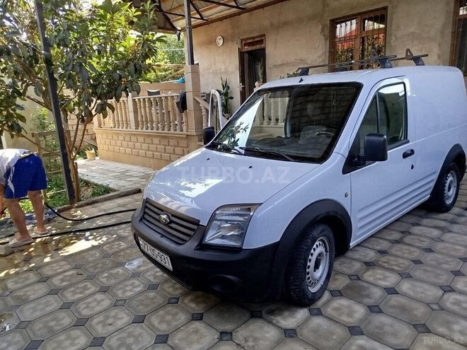 Ford Transit Connect-13