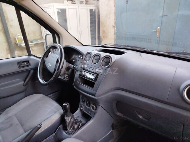 Ford Transit Connect-14