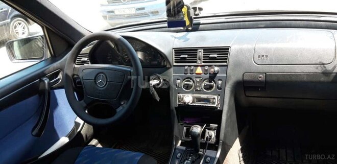 Mercedes C 220-6