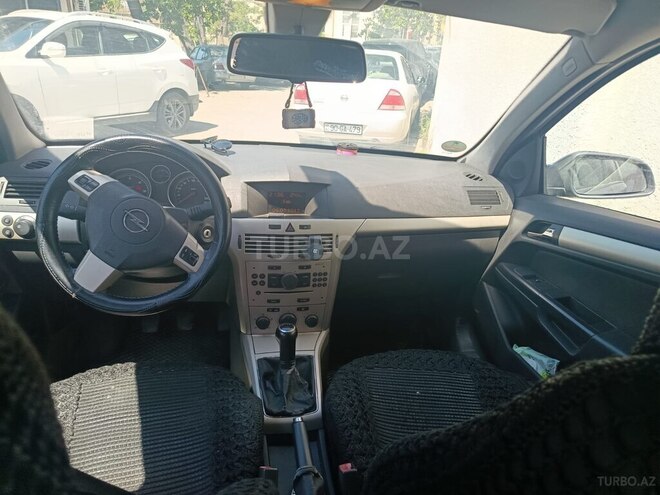 Opel Astra-4