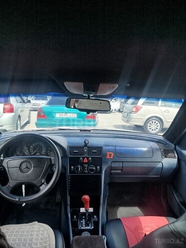 Mercedes C 180-5