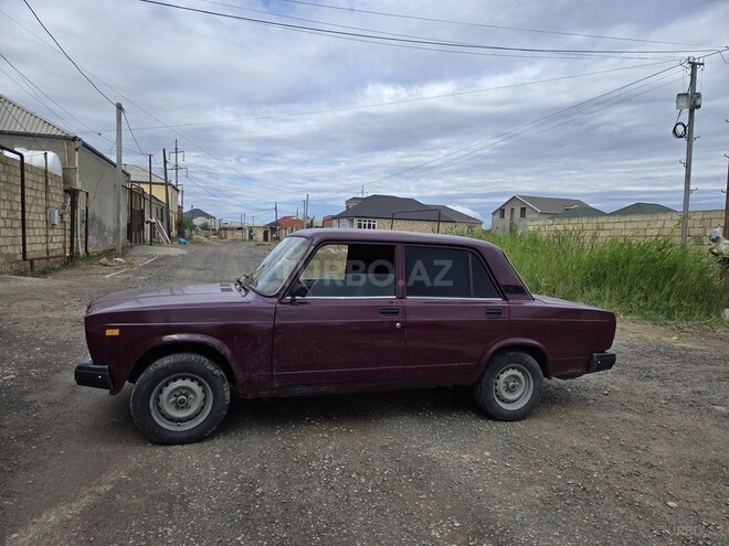 LADA (VAZ) 2107-5