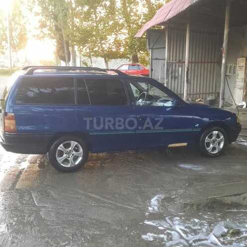 Opel Astra-3