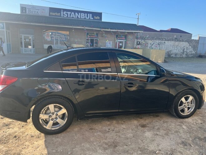 Chevrolet Cruze-4