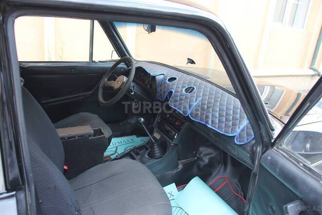 LADA (VAZ) 2106-10