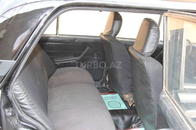 LADA (VAZ) 2106-9