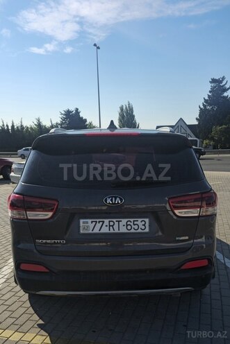 Kia Sorento-2