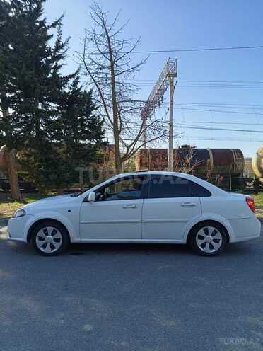 Daewoo Gentra-6