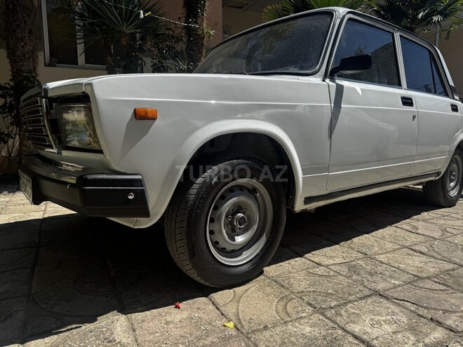 LADA (VAZ) 2107-3