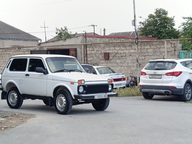LADA (VAZ) Niva-4