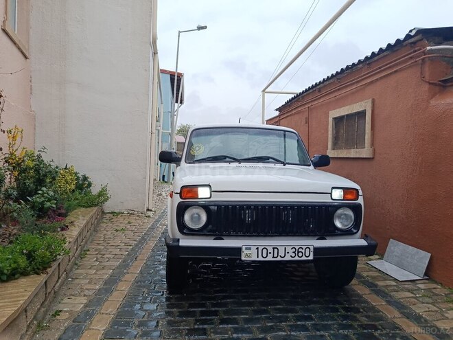 LADA (VAZ) Niva-1