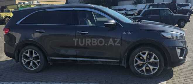 Kia Sorento-8