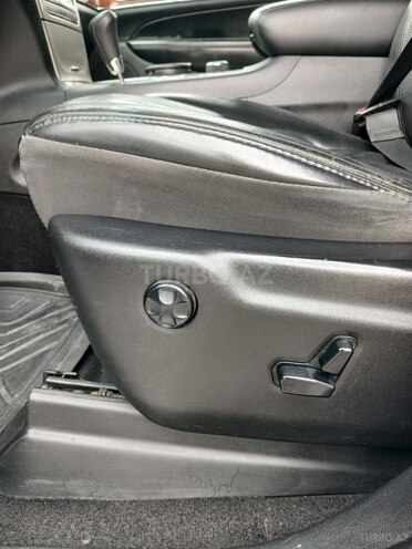 Jeep Grand Cherokee-3