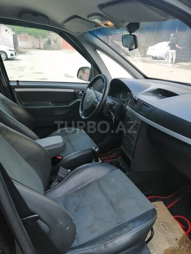 Opel Meriva-6