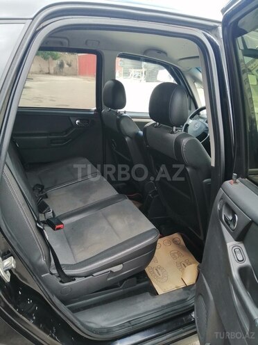 Opel Meriva-12