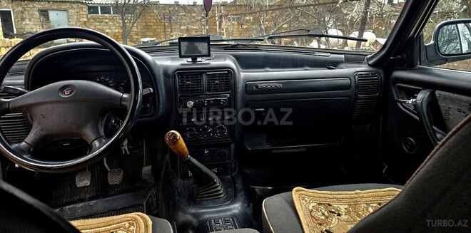 GAZ 31105 "Volga"-8