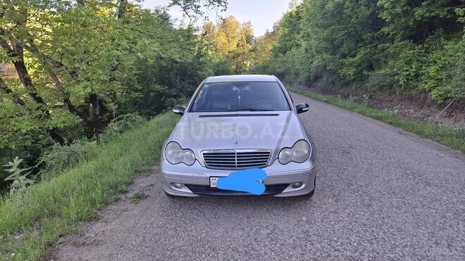 Mercedes C 200-2