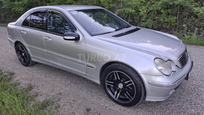 Mercedes C 200-7