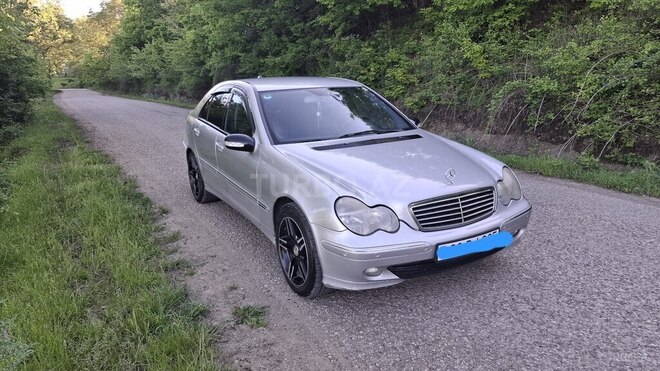 Mercedes C 200-8