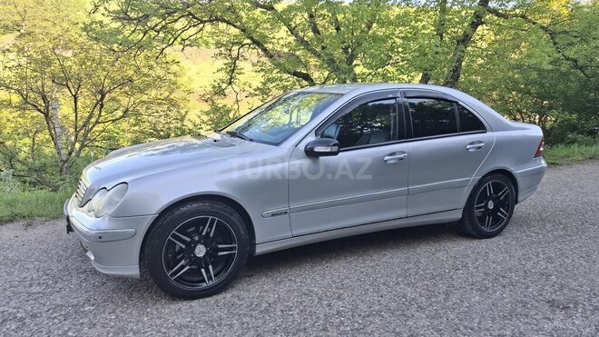 Mercedes C 200-10