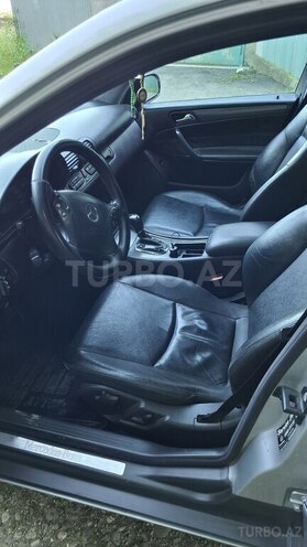 Mercedes C 200-12